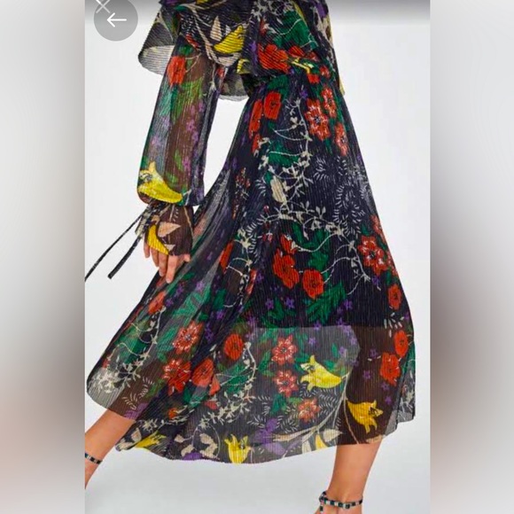 ZARA Floral Sheer Ruffles Vintage Midi Dress with slip. Exquisite design. Size S - Picture 3 of 8